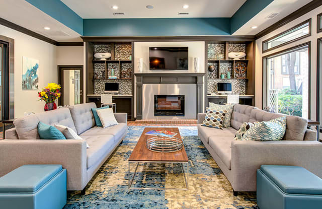 Arrive On University Dallas Tx Apartments For Rent