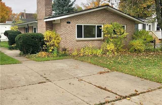 5 Cottage Street Spencerport Ny Apartments For Rent
