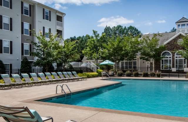 Colonial Village At Beaver Creek Apex Nc Apartments For Rent