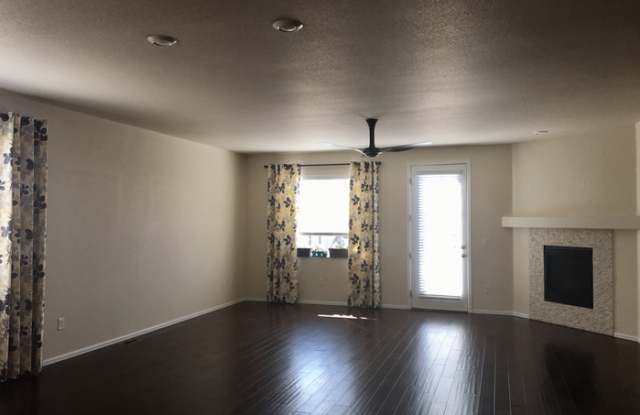 3129 South Nepal Way Aurora Co Apartments For Rent