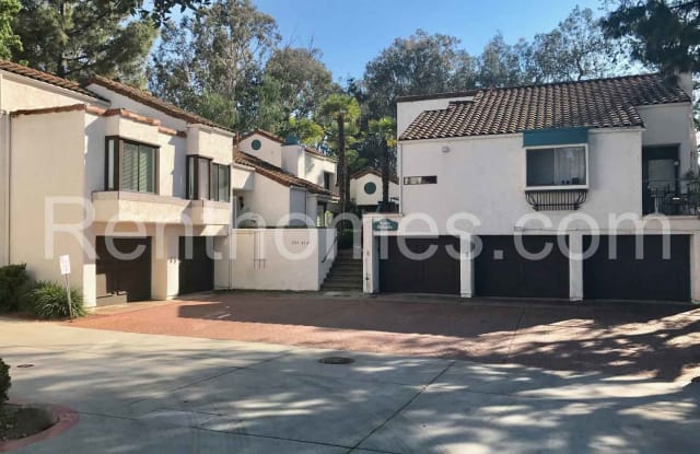 1935 42 Sunset Drive Escondido Ca Apartments For Rent