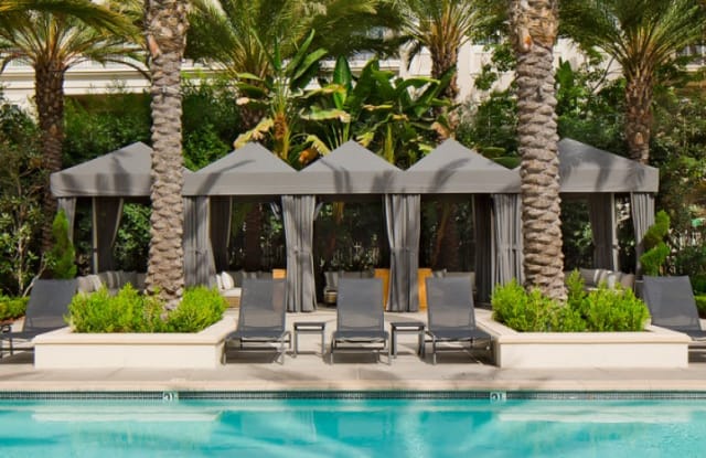The Americana At Brand Luxury Apartments Glendale Ca Apartments For Rent