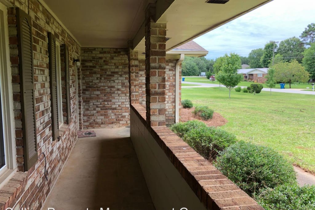 1010 Etowah Court Oconee County Ga Apartments For Rent