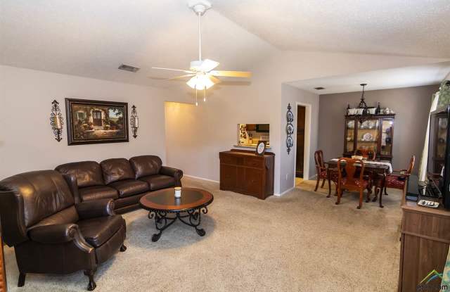 400 W South Town Dr 108 Tyler Tx Apartments For Rent