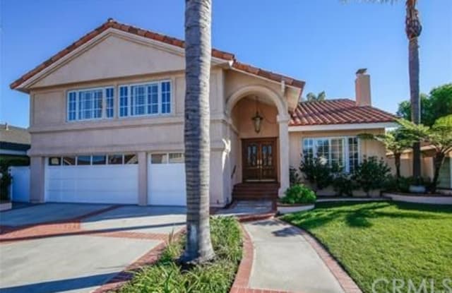 9872 Big Sur Drive Huntington Beach Ca Apartments For Rent