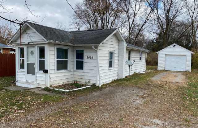2625 Freeman St Fort Wayne In Apartments For Rent