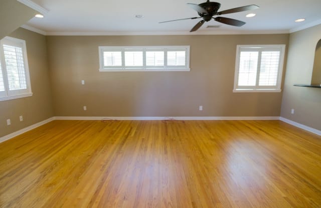 5248 E Falls View Dr San Diego Ca Apartments For Rent