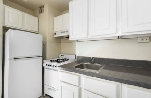 Embassy Apartments Philadelphia Pa Apartments For Rent