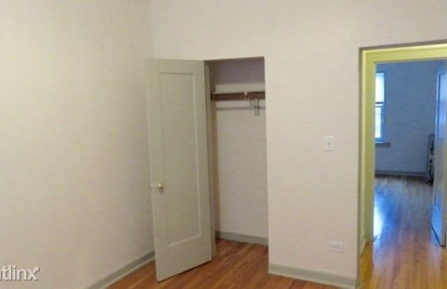 6715 S Paxton Ave Chicago Il Apartments For Rent