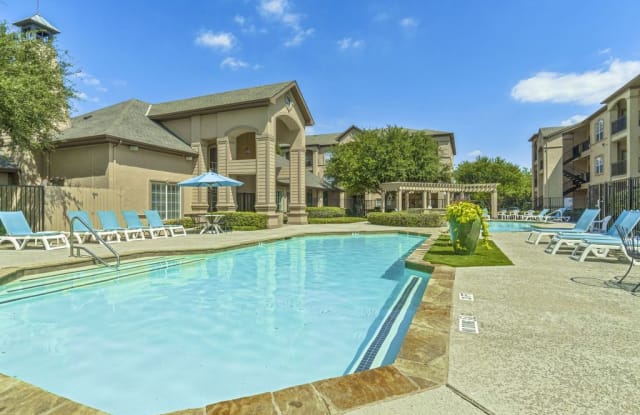 Fountains Of Burleson Apartments Burleson Tx Apartments For Rent