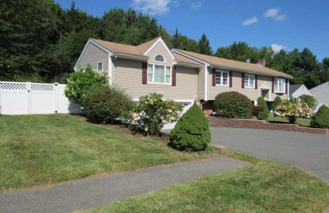 24 Roosevelt Ave Peabody Ma Apartments For Rent