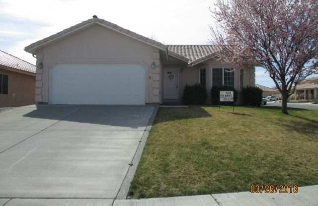 9027 W Skagit Ave Kennewick Wa Apartments For Rent
