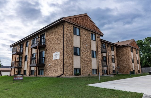 Eagle Sky Ii Bismarck Nd Apartments For Rent