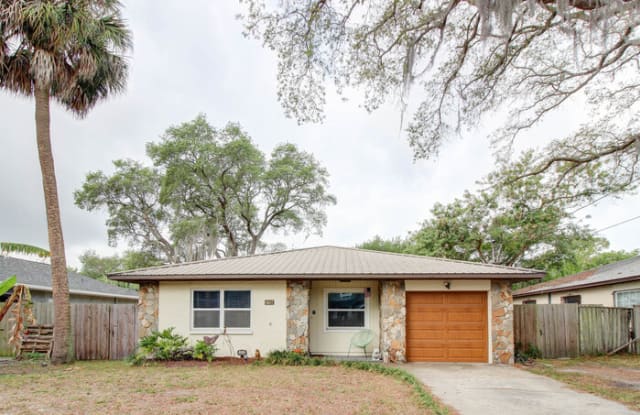 6807 South Himes Avenue Tampa Fl Apartments For Rent