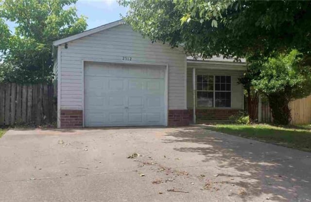 2512 Se 4th St Bentonville Ar Apartments For Rent
