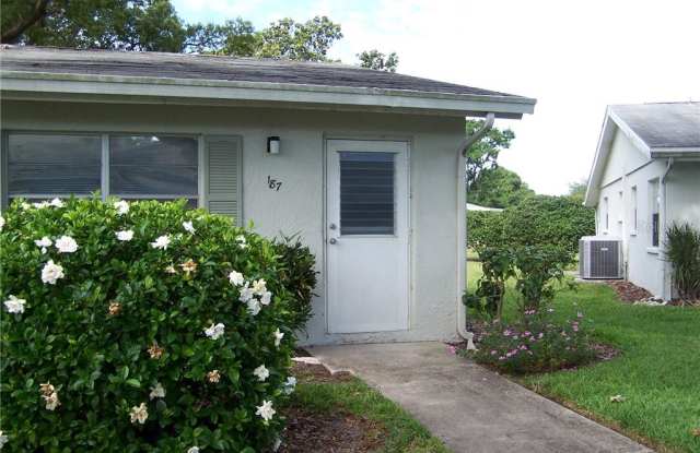 301 Andover Place S Sun City Center Fl Apartments For Rent