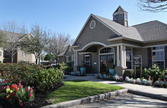 The Plaza At San Jacinto La Porte Tx Apartments For Rent
