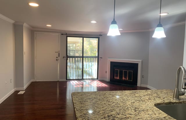 9807 Hellingly Place Montgomery Village Md Apartments
