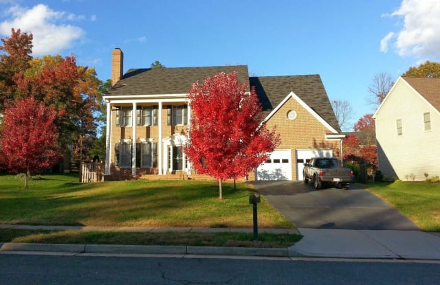 710 Huntsman Place Herndon Va Apartments For Rent