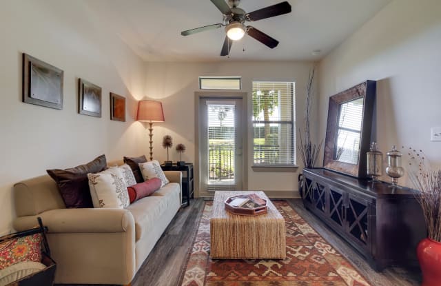 Broadstone Travesia Austin Tx Apartments For Rent