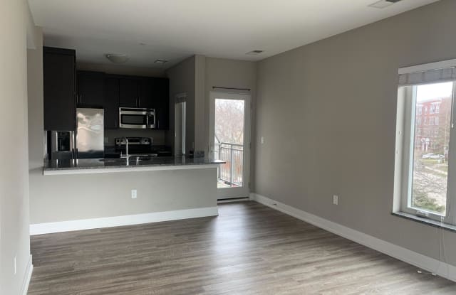 1809 N Cambridge Ave 302 Milwaukee Wi Apartments For Rent