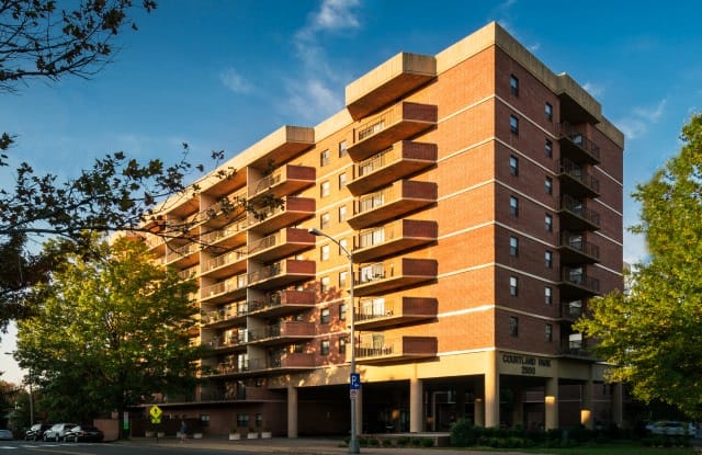 Courtland Park Arlington Va Apartments For Rent