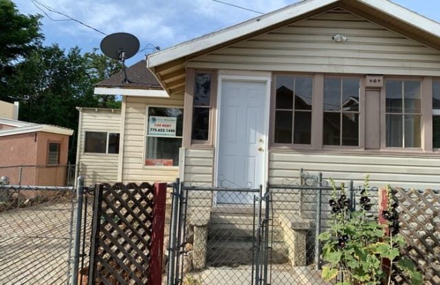 420 1 2 14th Street Sparks Nv Apartments For Rent