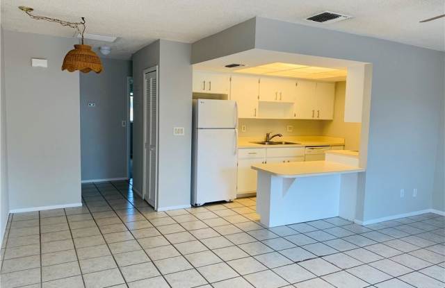 309 Sw 3rd Pl Cape Coral Fl Apartments For Rent