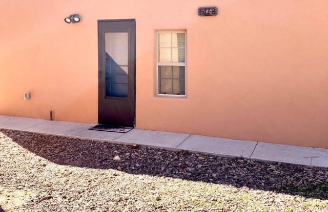 517 N Tornillo Street Las Cruces Nm Apartments For Rent