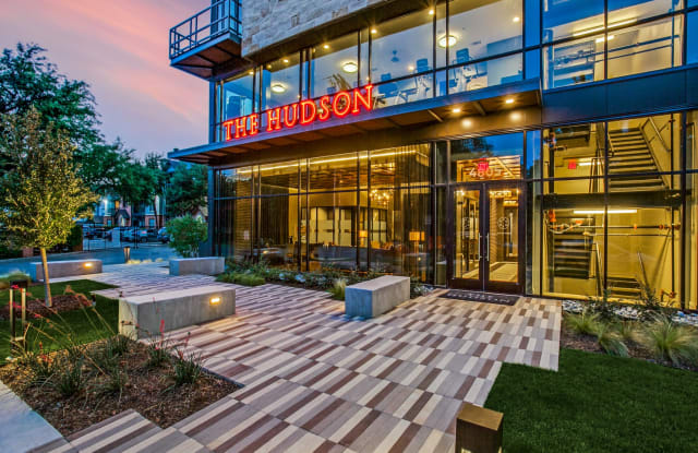 The Hudson Dallas Tx Apartments For Rent