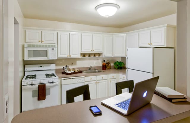 Peachtree Of Mclean Falls Church Va Apartments For Rent