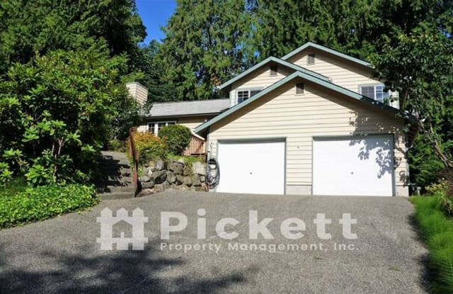 14511 Kestrel Place Northeast Kitsap County Wa Apartments For Rent