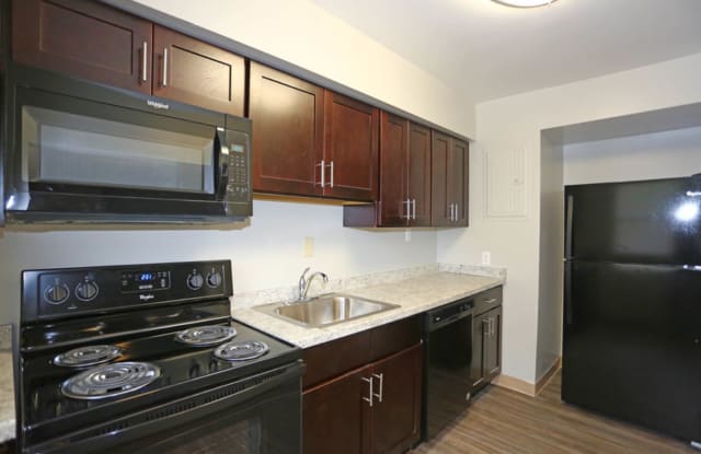 The Greens At Forest Park Baltimore Md Apartments For Rent