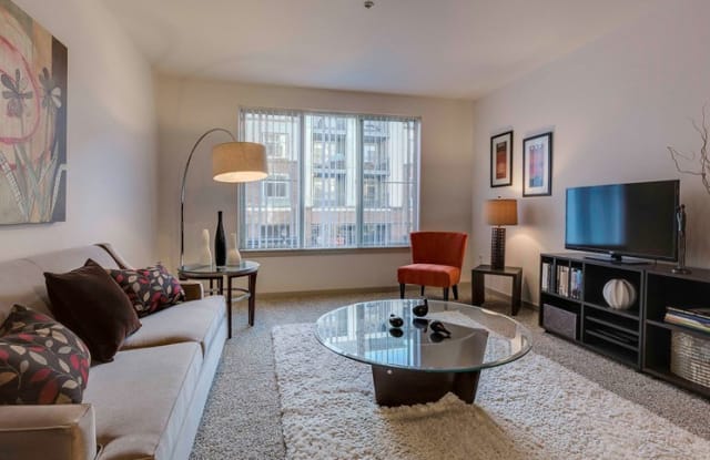 Salix Juanita Village Kirkland Wa Apartments For Rent