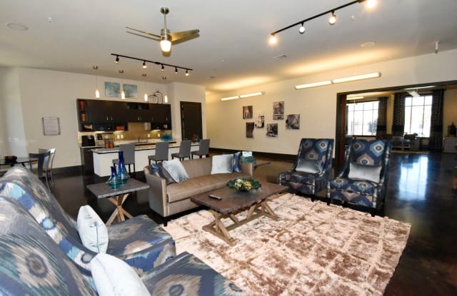 Grand Mason At Waterside Estates Richmond Tx Apartments For Rent