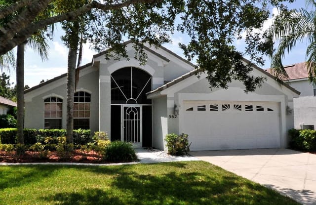 562 Sw St Martins Cove Port St Lucie Fl Apartments For