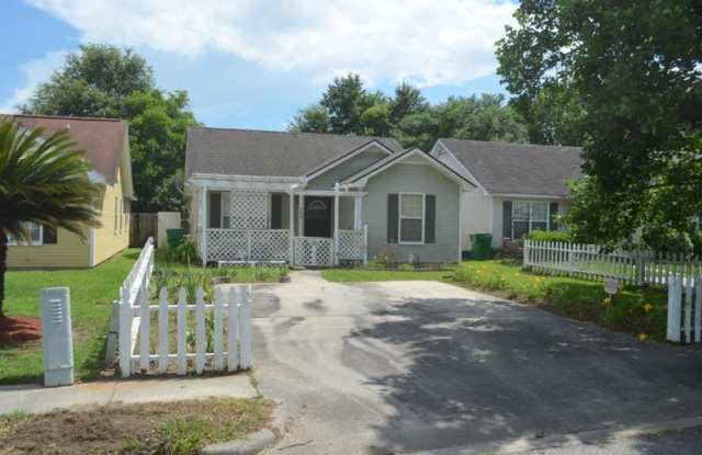227 Blue Pool Drive Valdosta Ga Apartments For Rent