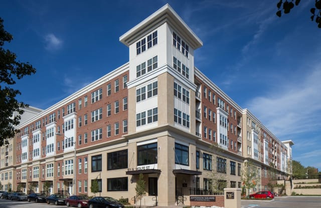 Jefferson Square At Washington Hill Baltimore Md Apartments For Rent