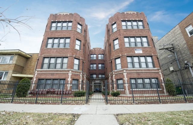 Pangea 7914 S Hermitage Auburn Gresham Apartments Chicago Il Apartments For Rent