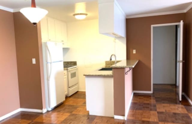 5585 E Pacific Coast Hwy 212 Long Beach Ca Apartments For Rent