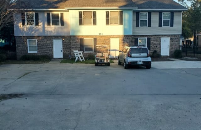 214 13th Ave S Surfside Beach Sc Apartments For Rent