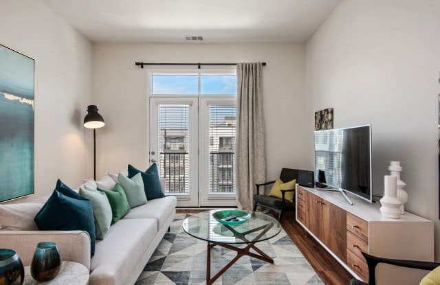 Avenue 80 Overland Park Ks Apartments For Rent