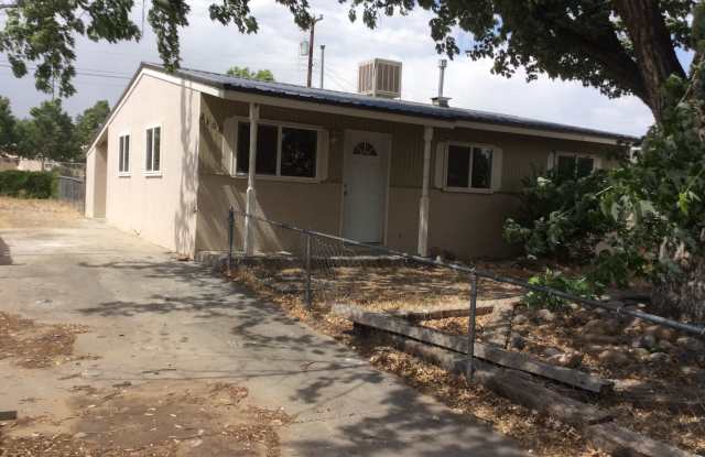 2108 Joy Lynn Bloomfield Nm Apartments For Rent