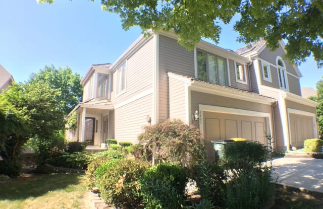 8405 W 119th Terrace Overland Park Ks Apartments For Rent