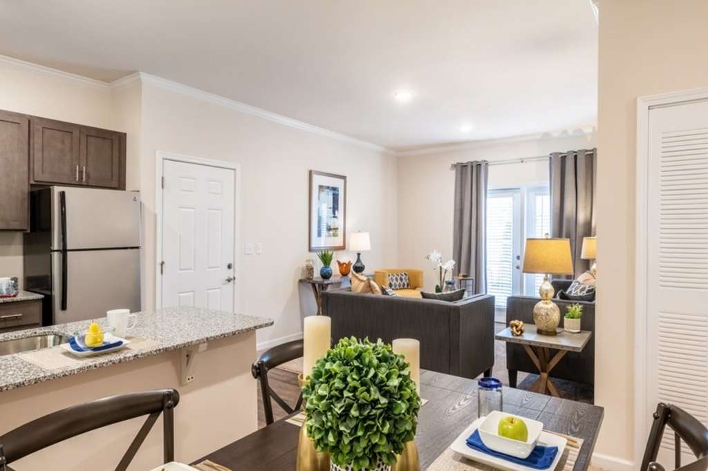 The Columns At Coldbrook Station Port Wentworth Ga Apartments For Rent