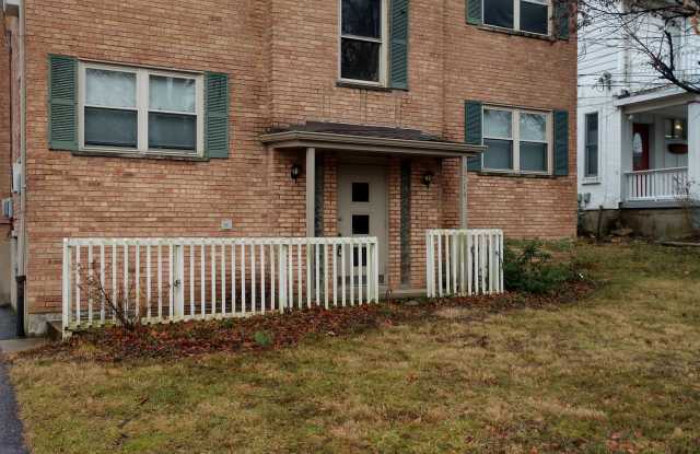 3714 Drakewood Drive 4 Cincinnati Oh Apartments For Rent