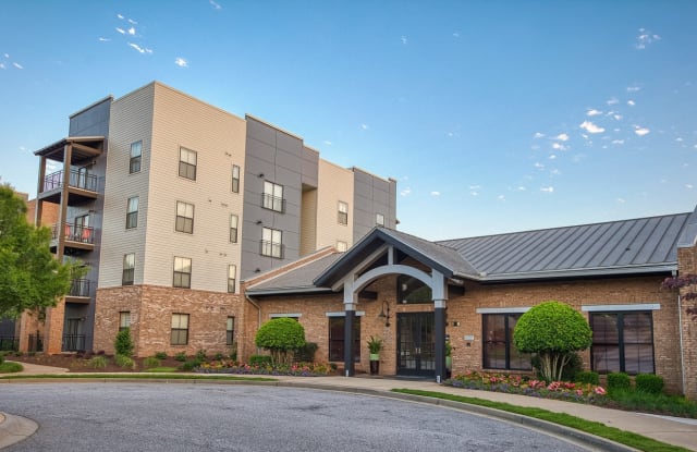 Mcbee Station Greenville Sc Apartments For Rent