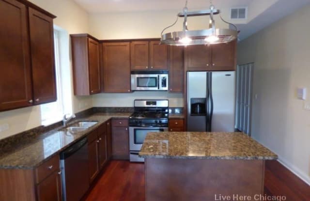 1608 N Nagle Ave Chicago Il Apartments For Rent