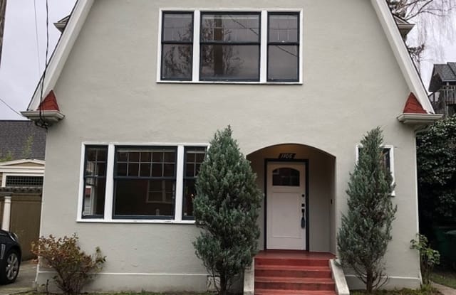 1106 E Republican St Seattle Wa Apartments For Rent