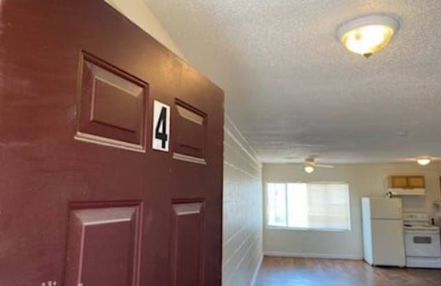 2908 Poplar Ave Apt 4 Las Vegas Nv Apartments For Rent
